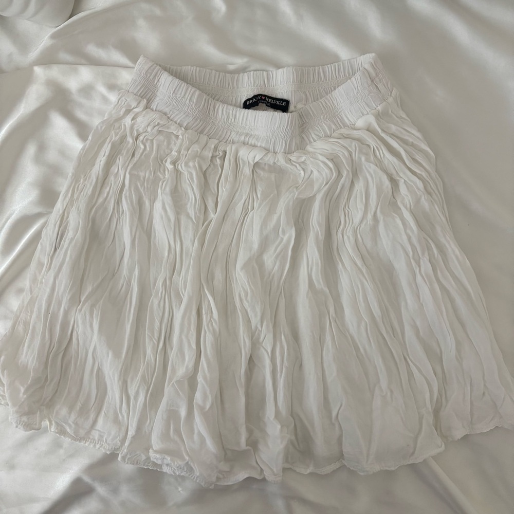 Brandy Melville Pleated White Mini Skirt